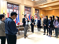 Representatives of the Tsinghua University share experience with Hong Kong participants